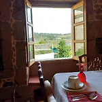 Outros Tempos Turismo De Aldeia בית הארחה 4*