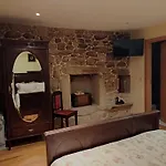 בית הארחה Outros Tempos Turismo De Aldeia 4*