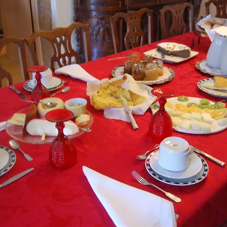 Maison d'hôtes Outros Tempos Turismo De Aldeia 4*