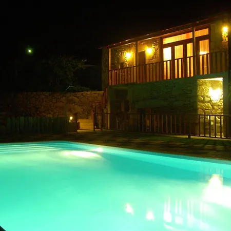 Pensión Outros Tempos Turismo De Aldeia 4*