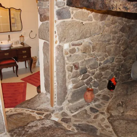 Outros Tempos Turismo De Aldeia 4* Aricera