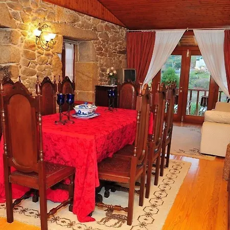 Outros Tempos Turismo De Aldeia Gæstehus