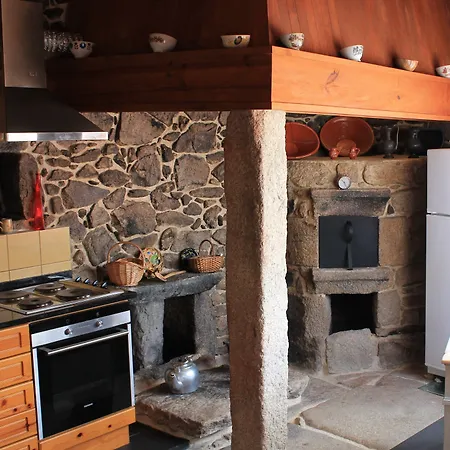 Outros Tempos Turismo De Aldeia Gasthuis