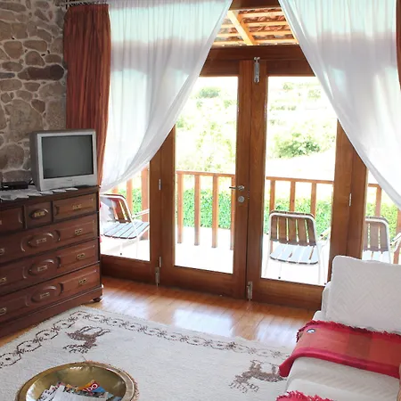Vendégház Outros Tempos Turismo De Aldeia 4*