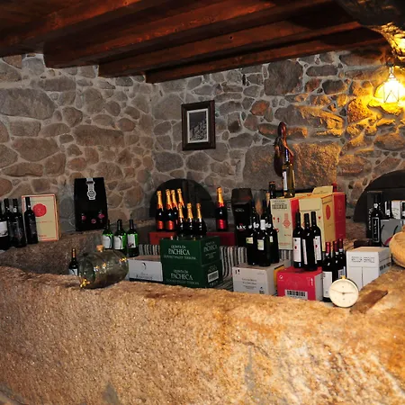 Outros Tempos Turismo De Aldeia Guest house