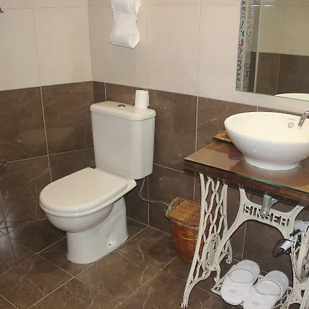 Outros Tempos Turismo De Aldeia Gæstehus