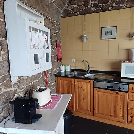 Pensionat Outros Tempos Turismo De Aldeia