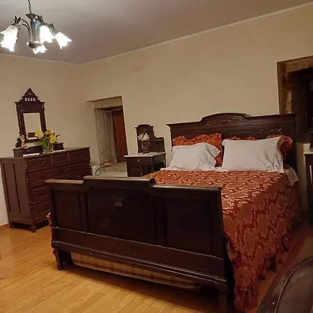 Pensionat Outros Tempos Turismo De Aldeia 4*