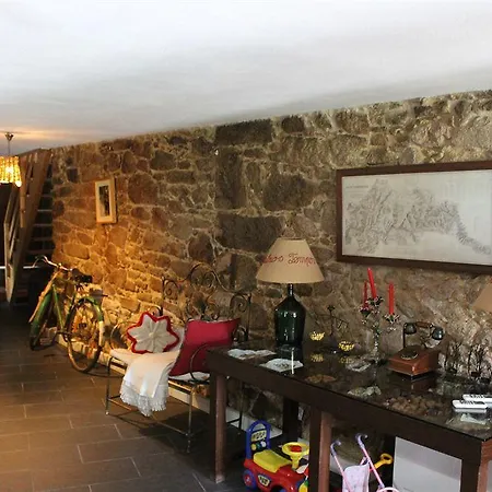 Outros Tempos Turismo De Aldeia Maison d'hôtes Aricera