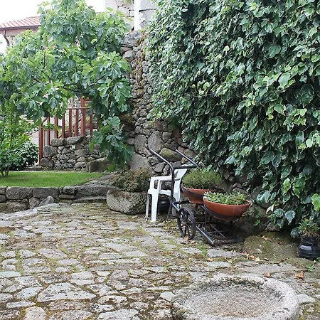 Gasthuis Outros Tempos Turismo De Aldeia 4*