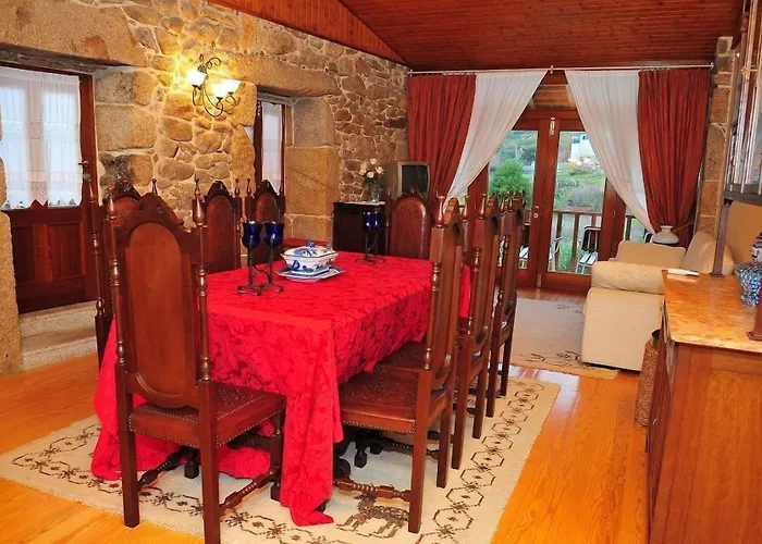 Outros Tempos Turismo De Aldeia Гостевой дом