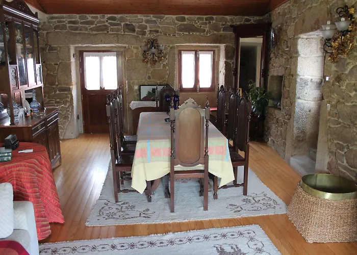 בית הארחה Outros Tempos Turismo De Aldeia Aricera