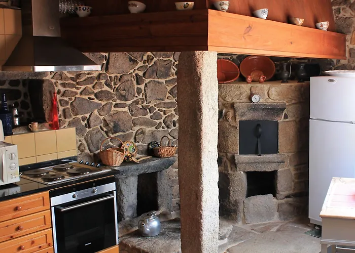 Outros Tempos Turismo De Aldeia Pensionat