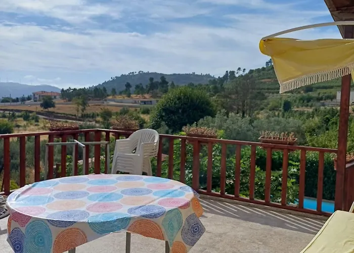 בית הארחה Outros Tempos Turismo De Aldeia